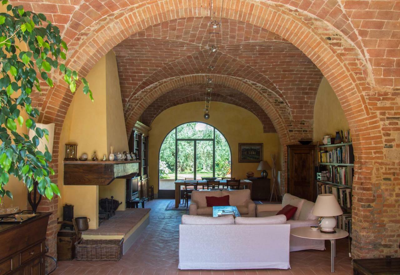 Agriturismo Podere La Casa パラーイア エクステリア 写真